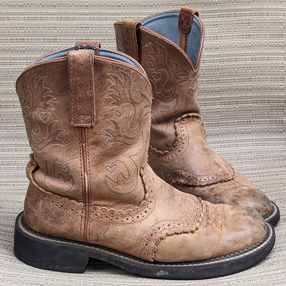Ariat Fatbaby Cowboy (Cowgirl) Boots Worn 9B